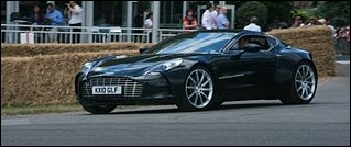 Aston Martin One77 (3)
