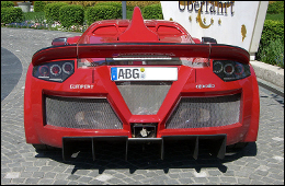 Gumpert Apollo (1)